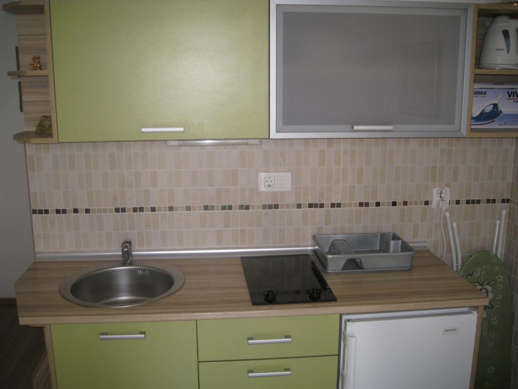 Apartmani Famelja Jovanovic Sveti Stefan Szoba fotó