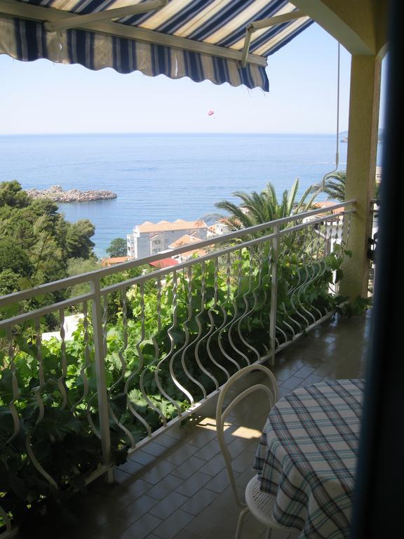 Apartmani Famelja Jovanovic Sveti Stefan Szoba fotó